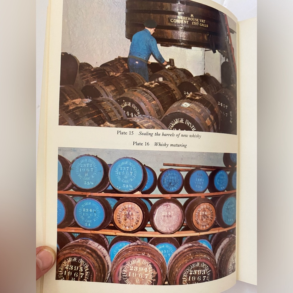 SCOTCH WHISKY It’s Past And Present By David Daiches Illustrated